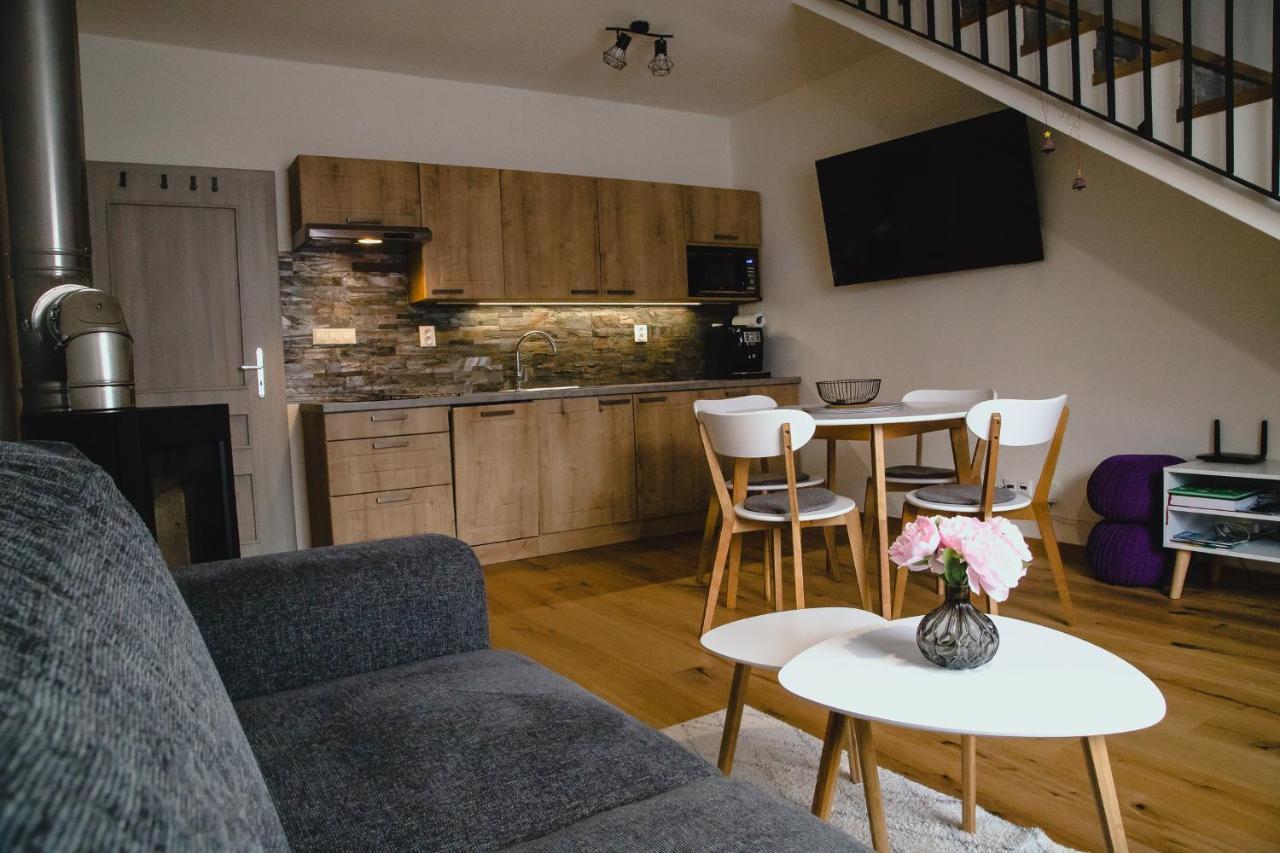 Apartman Rodinna Pohoda Myto pod Dumbierom Ngoại thất bức ảnh